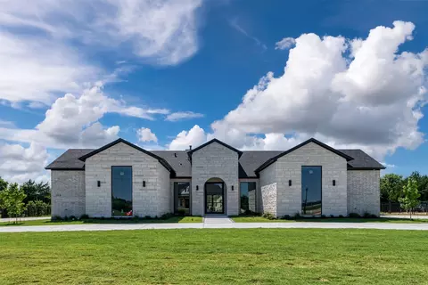 113 Ambrosia Ln, Heath, TX 75032
