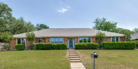7717 Woodside Hl, Fort Worth, TX 76179