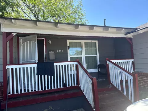 2502 E Overton Rd, Dallas, TX 75216