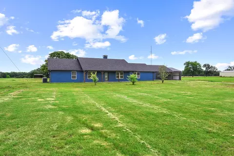 1250 County Road 2280, Telephone, TX 75488