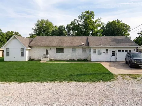 315 E Hill St, Eastland, TX 76448