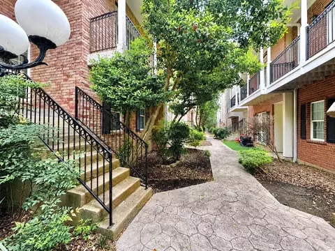 5726 La Vista Dr, Dallas, TX 75206