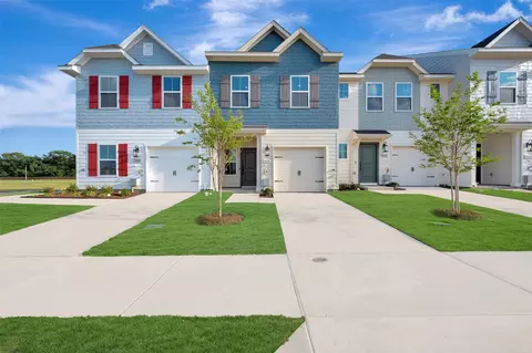 9404 Mill St #E, Providence Village, TX 76227
