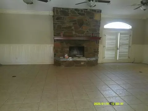 Living - 3726 County Road 4284, Simms, TX 75574 photo 3 of 7