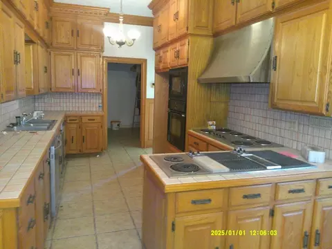 Kitchen - 3726 County Road 4284, Simms, TX 75574 photo 3 of 3