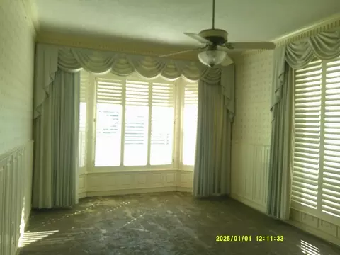 Living - 3726 County Road 4284, Simms, TX 75574 photo 5 of 7