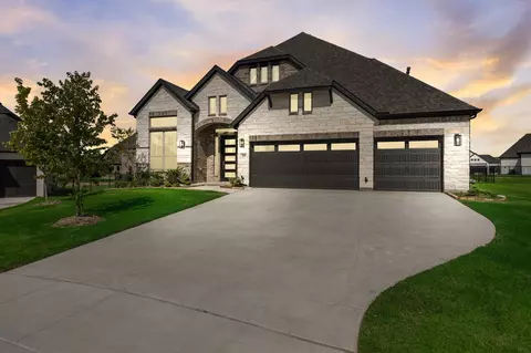 308 Big Antler Ct, Heath, TX 75126