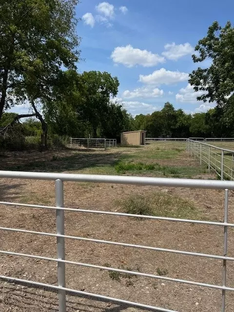 8006 State Highway 34, Ladonia, TX 75449