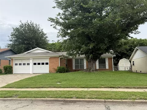 1014 Bunn Dr, Irving, TX 75061
