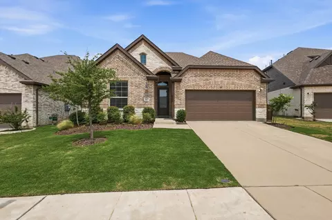 405 Hummingbird Dr, Celina, TX 75009