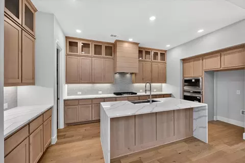 Kitchen - 1321 Periwinkle Dr, Celina, TX 75009 photo 5 of 5