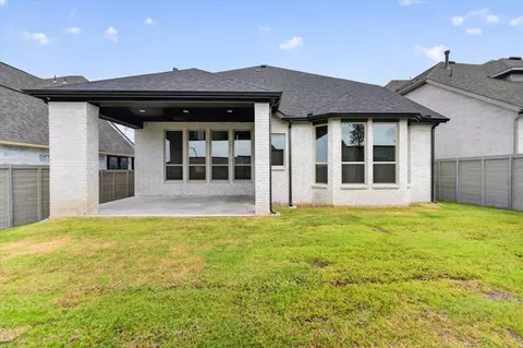 Exterior - 1321 Periwinkle Dr, Celina, TX 75009 photo 2 of 2