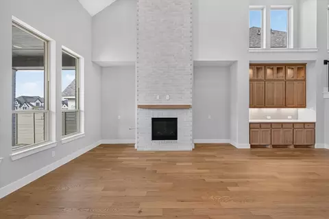Living - 1321 Periwinkle Dr, Celina, TX 75009 photo 3 of 6