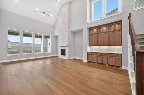 Living - 1321 Periwinkle Dr, Celina, TX 75009 photo 4 of 6