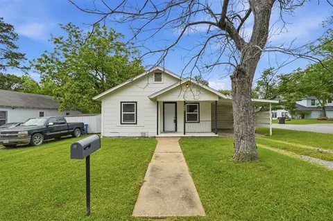 500 E Heron St, Denison, TX 75021