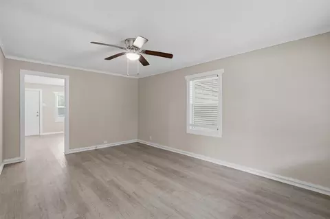 Living - 500 E Heron St, Denison, TX 75021 photo 1 of 4