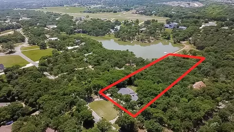42 Hidden Valley Airpark, Shady Shores, TX 76208