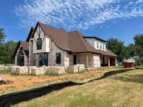 1842 Cirrus Loop, Granbury, TX 76049