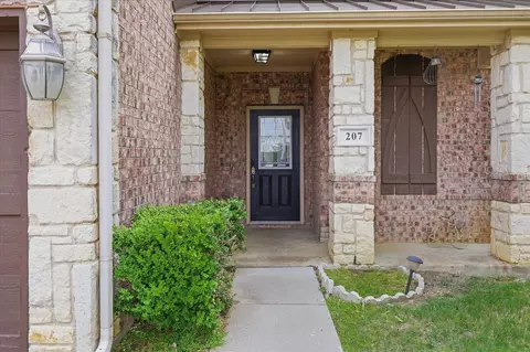 Other - 207 Moonlight Dr, Euless, TX 76039 photo 1 of 7