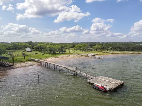 3500 Hog Bnd #48, Graford, TX 76449
