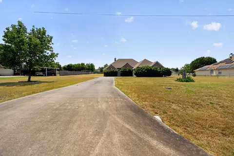 2606 Valley Ridge Ln, Sherman, TX 75092