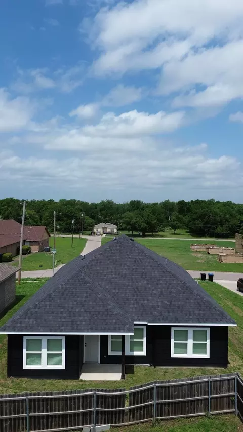 1401 Marshall St, Greenville, TX 75401