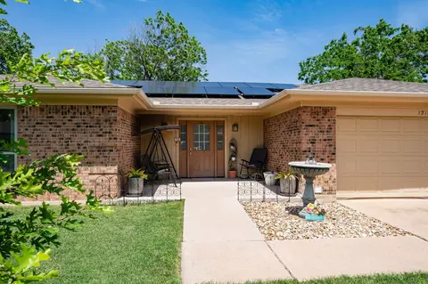 1218 Piedmont Dr, Abilene, TX 79601