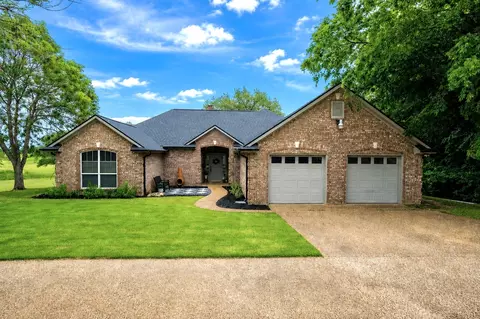 7059 Golf Dr, Whitney, TX 76692