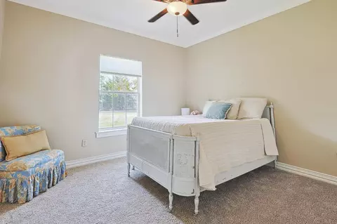 Bedroom - 3289 Mitchell Rd, Krum, TX 76249 photo 3 of 3