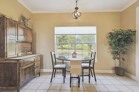 Dining - 3289 Mitchell Rd, Krum, TX 76249 photo 2 of 3