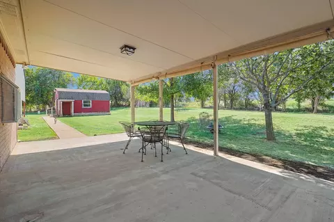 Exterior - 3289 Mitchell Rd, Krum, TX 76249 photo 4 of 8
