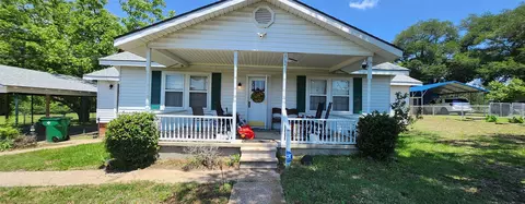 117 Moore Dr, Palestine, TX 75801