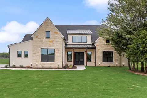 209 Waverunner Ct, Corsicana, TX 75109