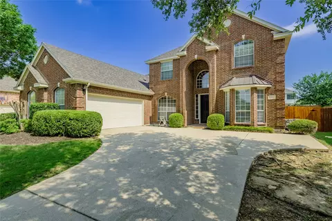 1211 Limestone Creek Dr, Keller, TX 76248