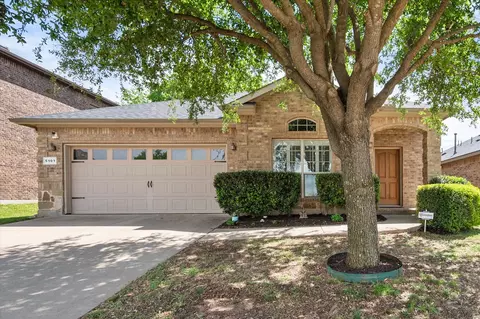 5101 Carnoustie Trl, Arlington, TX 76001