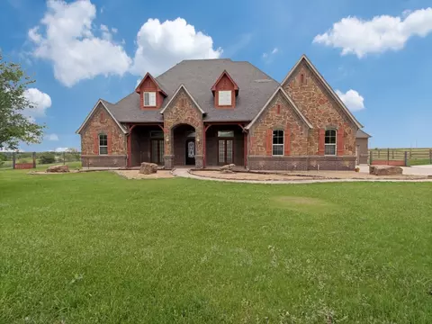 12088 New Day Dr, Fort Worth, TX 76179