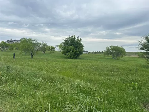2059 Hidden Bluff Dr, Aledo, TX 76008
