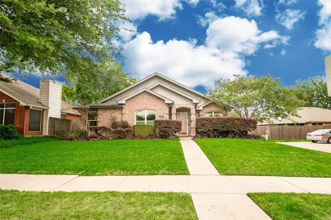 804 Lake Bluff Dr, Flower Mound, TX 75028