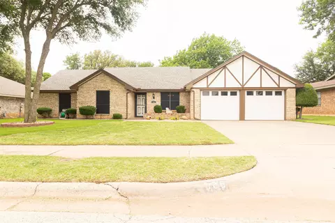 3006 Cromwell Ave, Wichita Falls, TX 76309