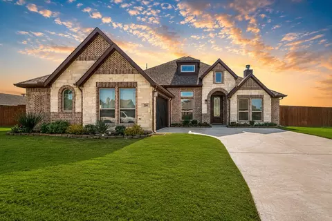 206 Morning Light Ln, Waxahachie, TX 75165