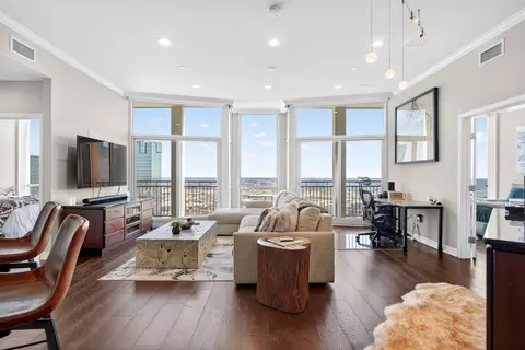 500 Throckmorton St #3201, Fort Worth, TX 76102