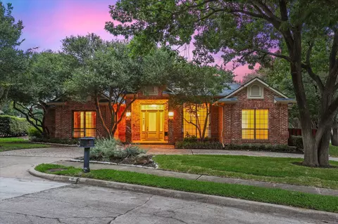 4 Champions Ct, Frisco, TX 75034