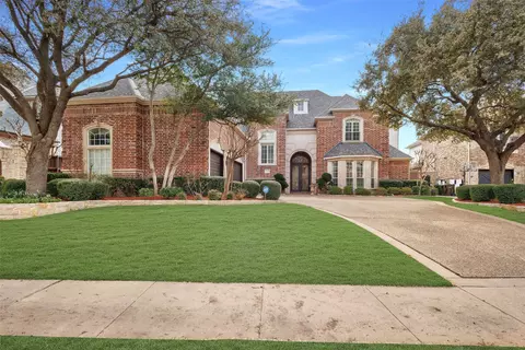 5048 Castle Creek Ln, Plano, TX 75093