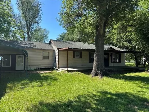 602 S Mignonette St, Kosse, TX 76653