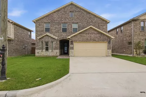 1505 Lakeview Dr, Grand Prairie, TX 75051