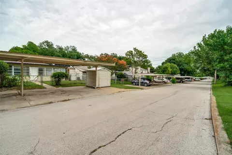 8805 N Normandale St, Fort Worth, TX 76116