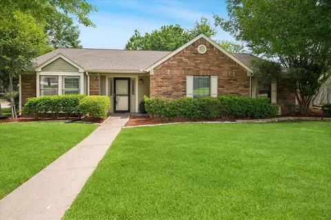 900 Tupelo Dr, Coppell, TX 75019