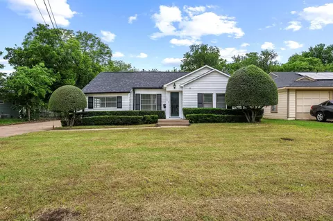 1109 E Lamar St, Sherman, TX 75090