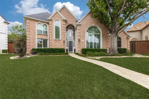 5103 Scarborough Ln, Dallas, TX 75287