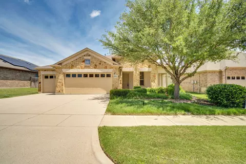 9305 Water Oak Ct, Arlington, TX 76002